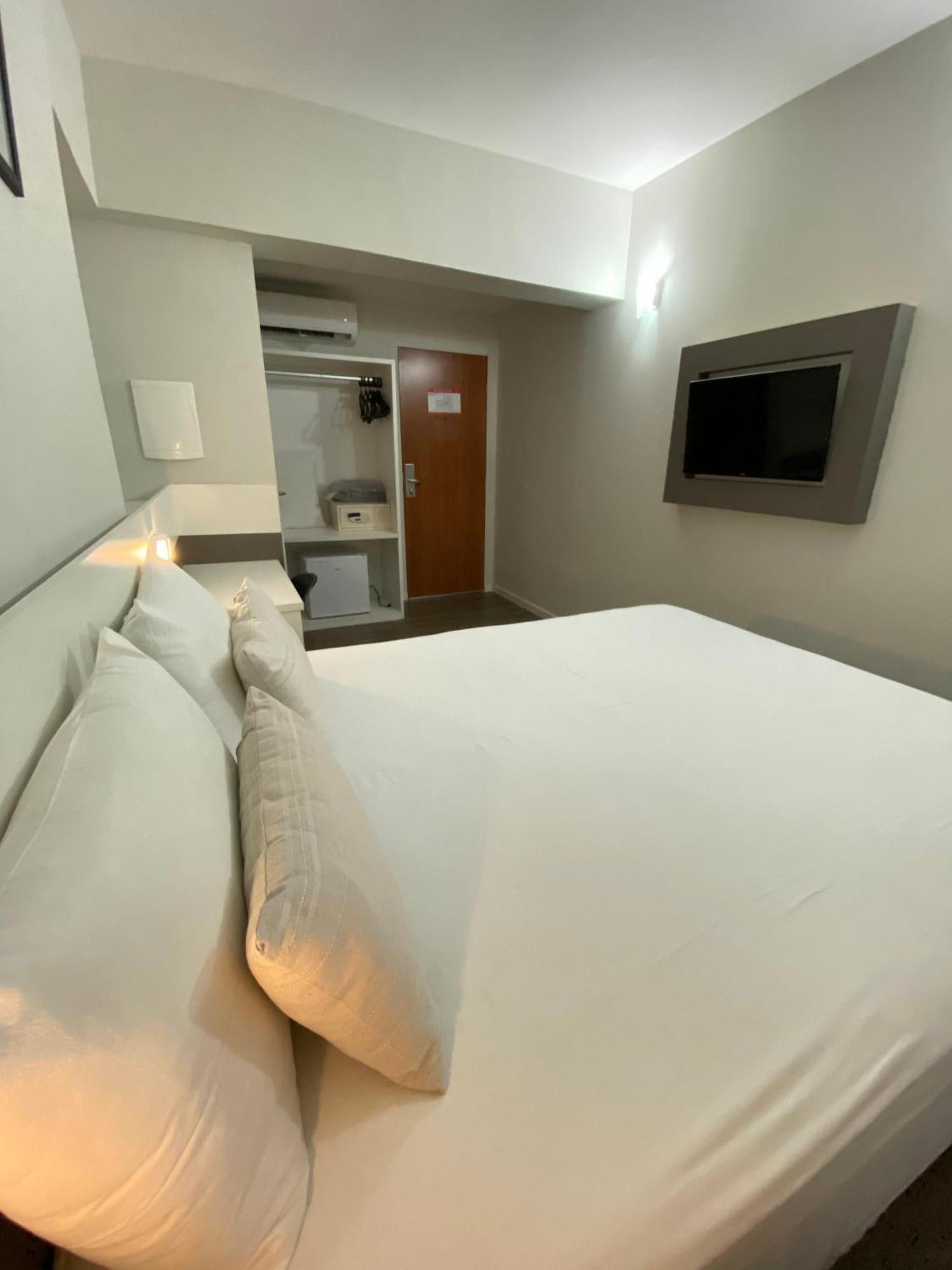 It'S Hotel Caratinga Εξωτερικό φωτογραφία